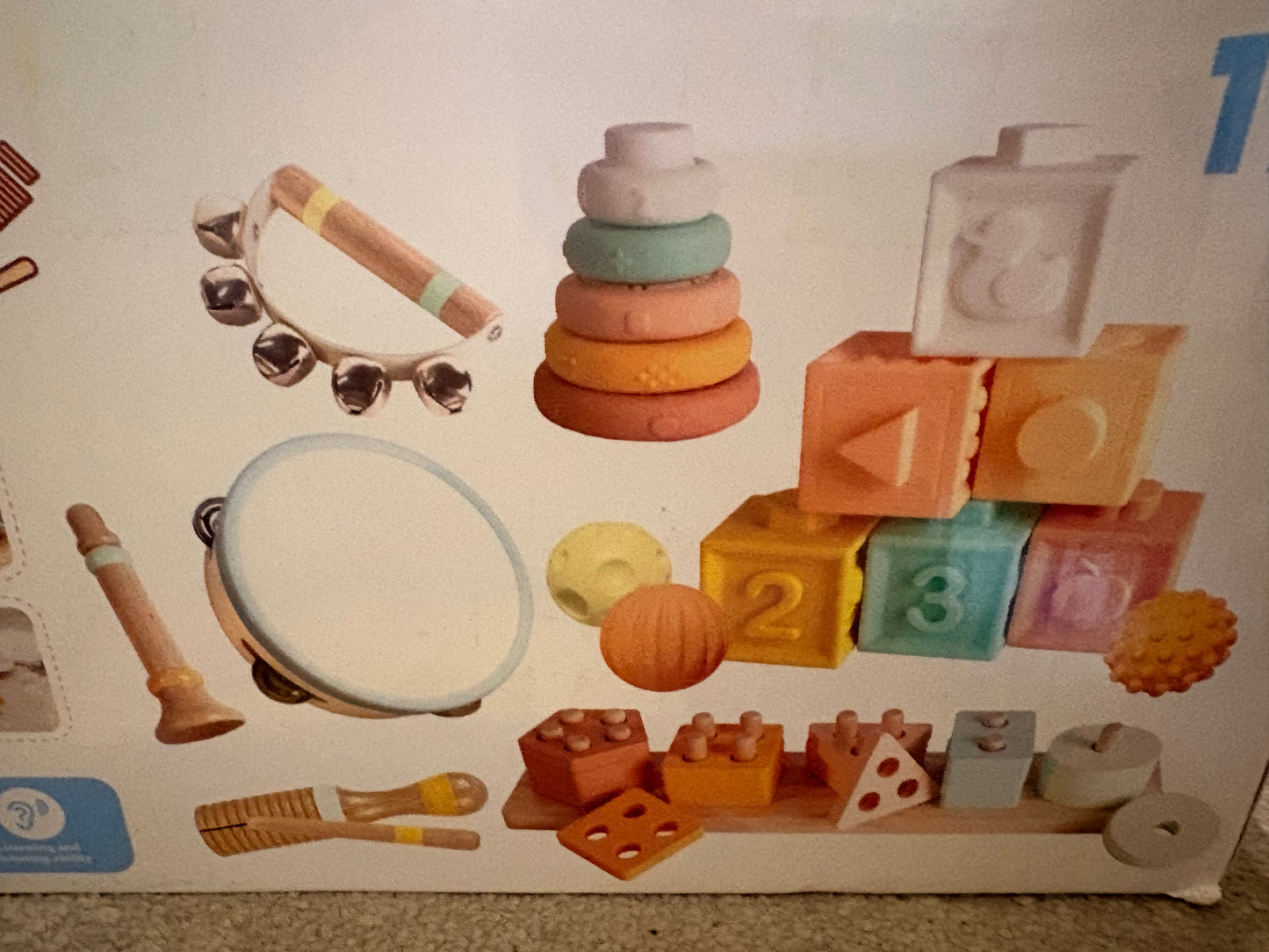 19 pieces wooden/vinyl baby sensory musical set