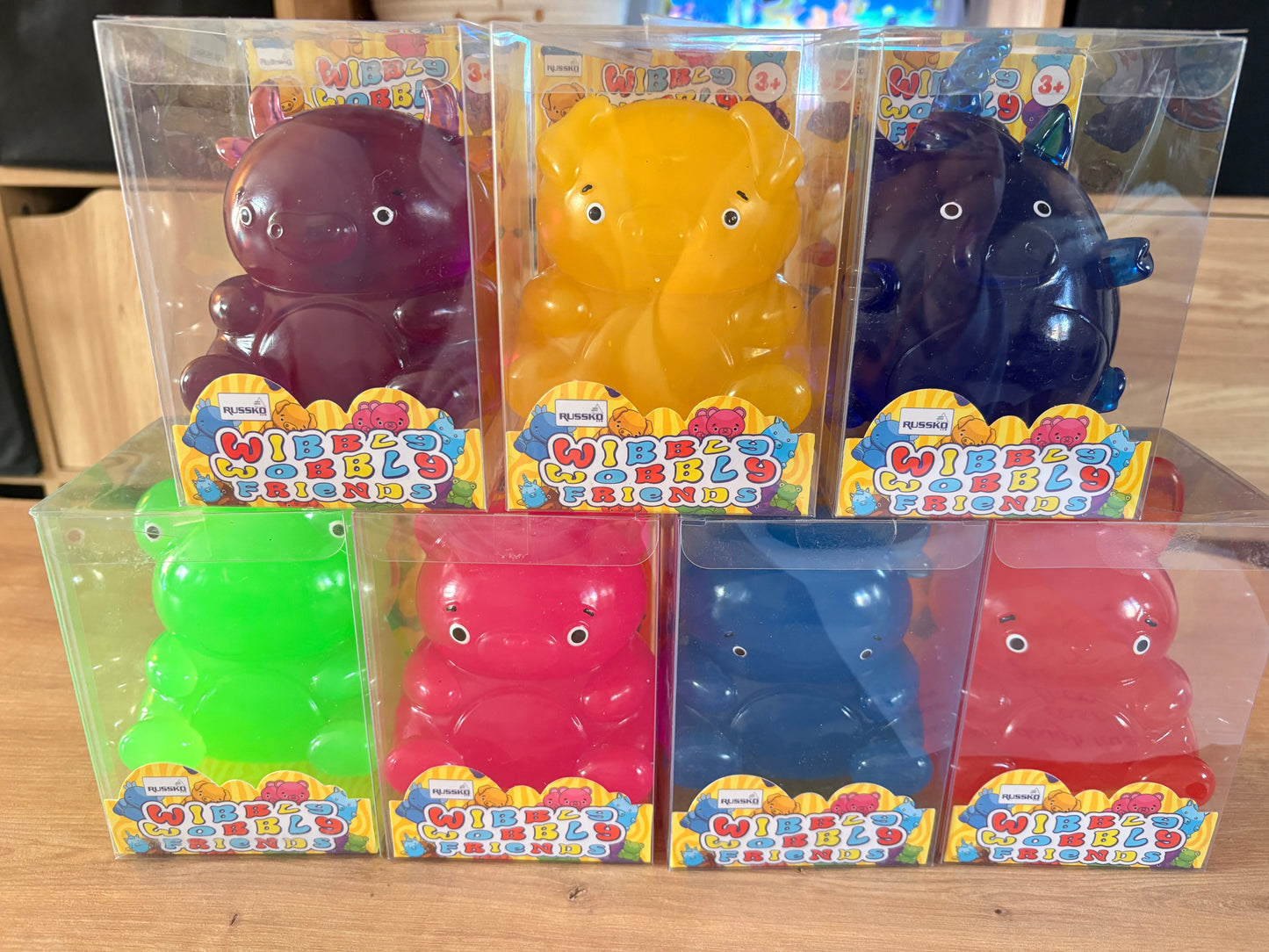Large wibbly wobbly friends