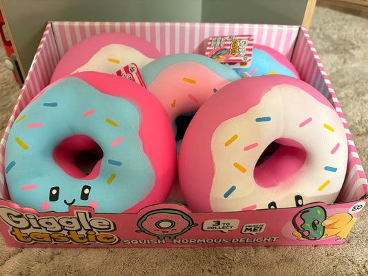 Giant squishy dohnuts