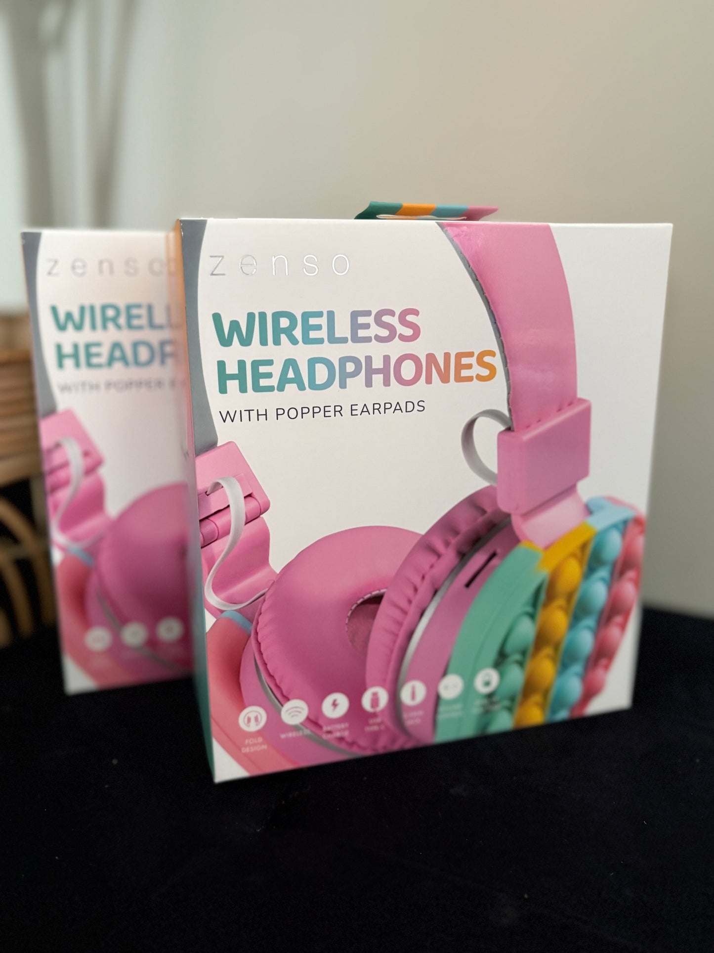 Wireless poppet headphones