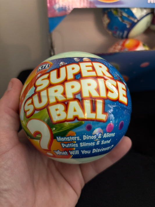 Surprise balls