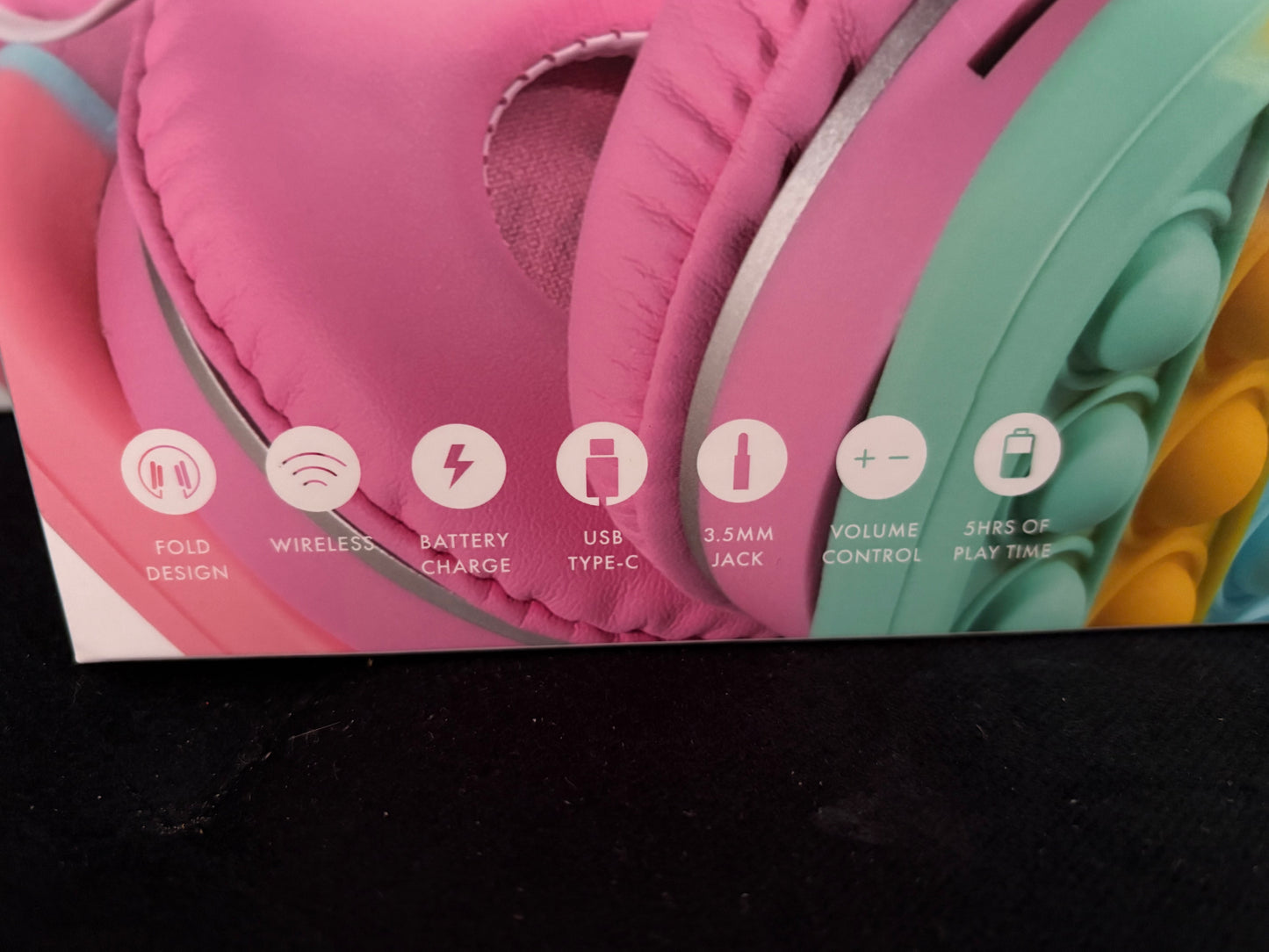 Wireless poppet headphones